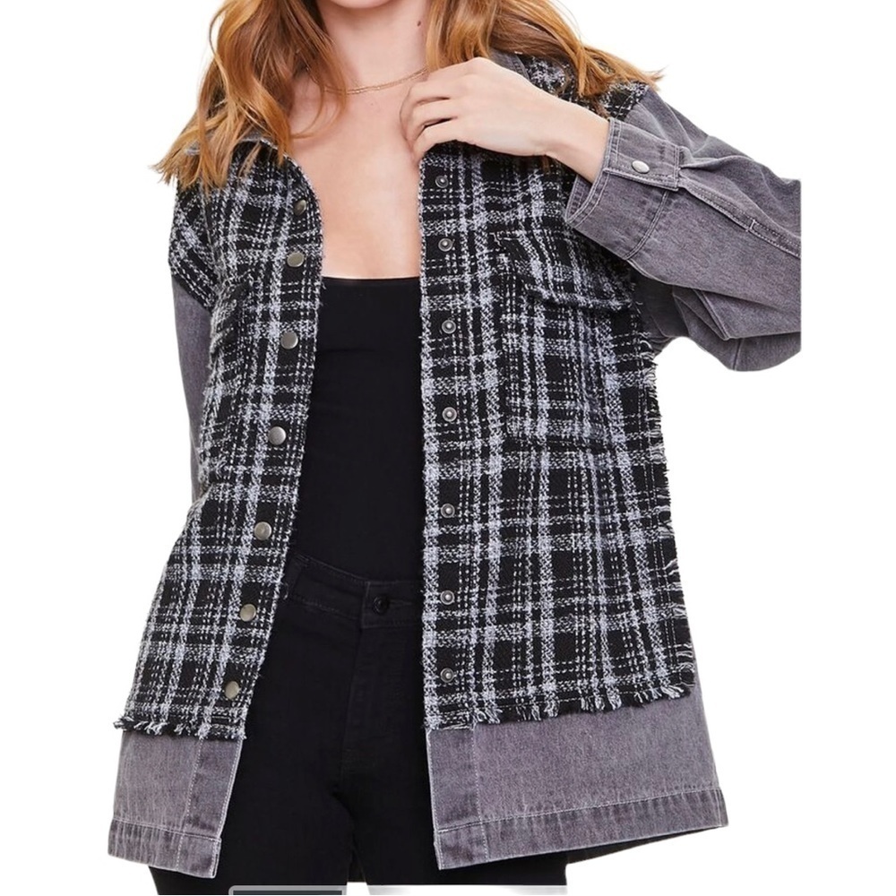 NWOT Zara Black, White & Gray Tweed Button Down Shacket